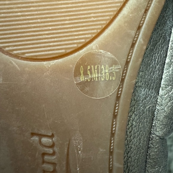 Lucky Brand ‘Emmie’ Ballet Flat in Platinum Size 8.5M - Picture 8 of 8